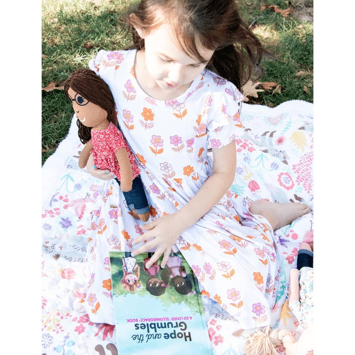 EllyandGrace - Wholesale Doll - Kids - Faith, Grace, Hope, Full Linen Doll and Christian Book Set30