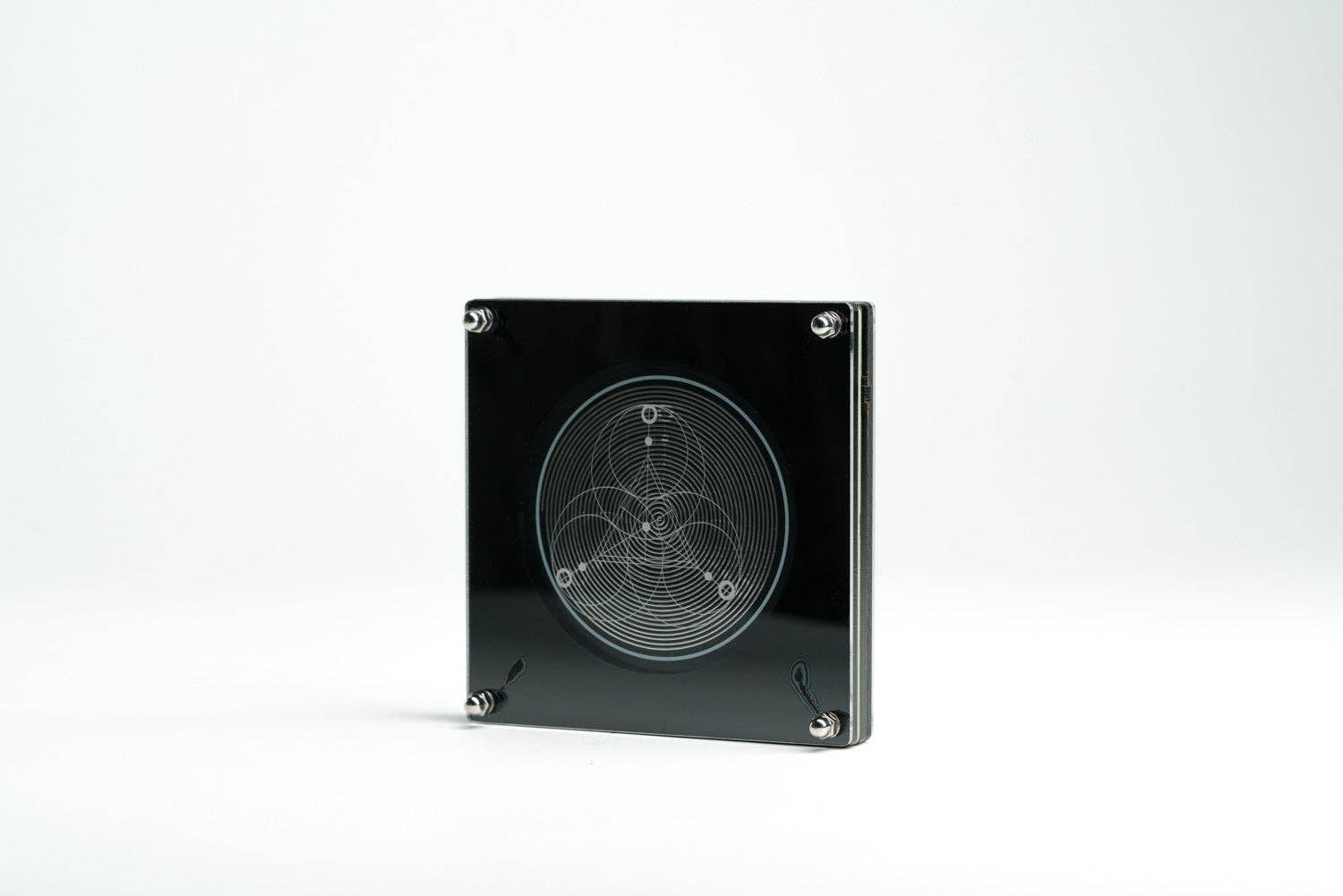 Inanna Healing - Wholesale Meditation Supplies - Aurora’s Echo Frequency Generator | 528 Hz Love & Healing Energy for Balance & Manifestation7