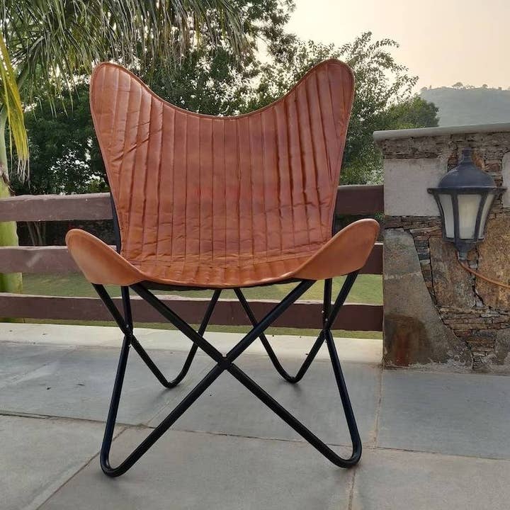 Leather Hand Crafted Padded Butterfly Chair Buffalo Leather for wholesale by urbanhide