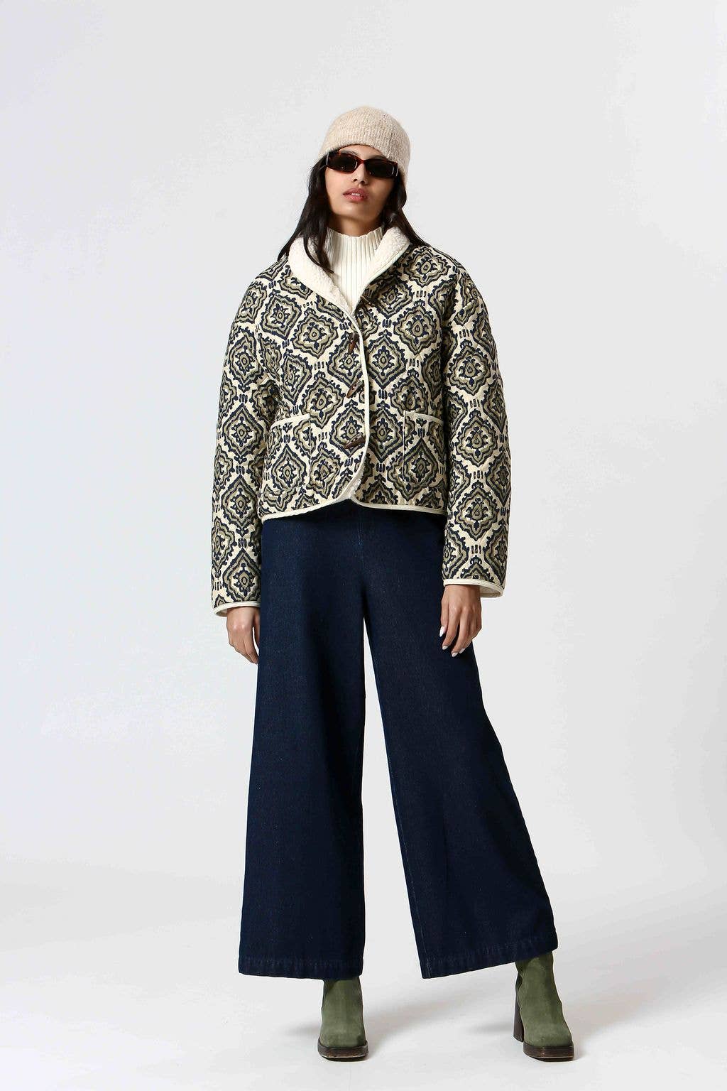 The Korner - USA – Großhandel Mantel - Damen – T24262099- Damenmantel mit geradem Schalkragen, bedruckt3