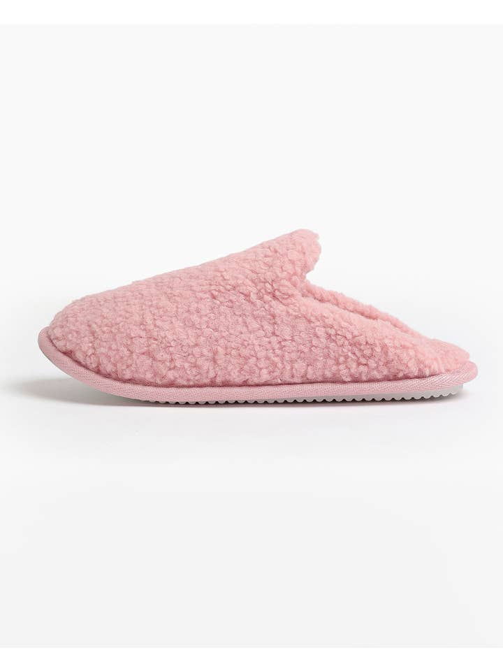 ADMAS - Wholesale Slippers - Women's - Sherpa Slippers5