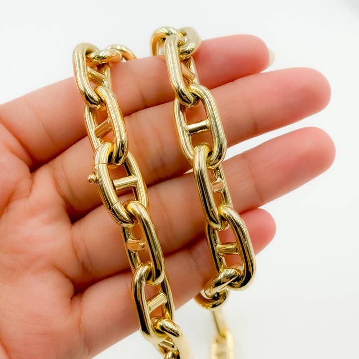 TRE006. 14K Yellow Gold Hollow Marina Chain – Bold, Thick Links for wholesale by Tresor Jewelry Inc.