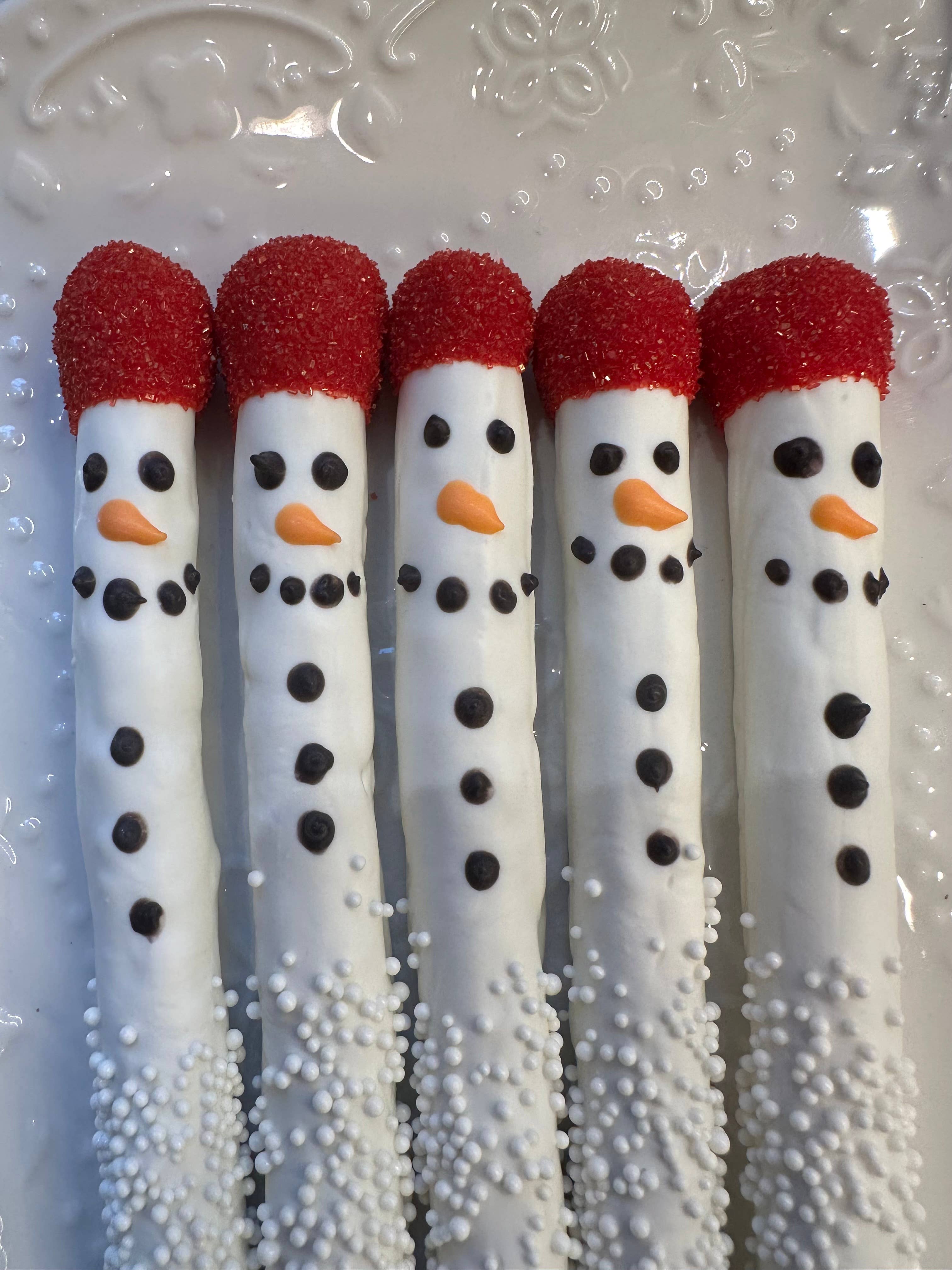Delightful Chocolates - Wholesale Chocolate Covered Sweets - Snowman Chocolate Covered Pretzels2
