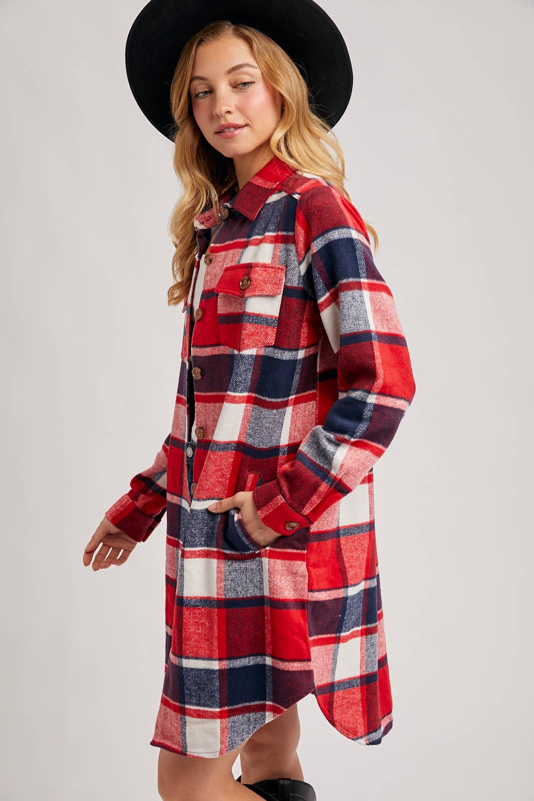 Bluivy – Engroshandel Skjortejakke/shacket – til kvinder – FLANNEL PLAID LANGLINE SHACKET48