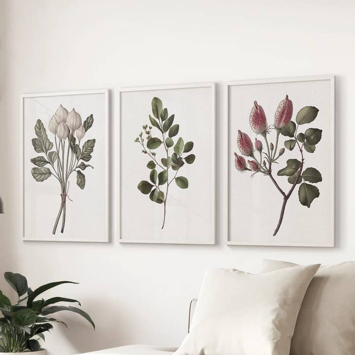 PrintSets.com - Wholesale Gallery Wall Set - Rustic Botanical Print. Vintage Flowers Wall Art1