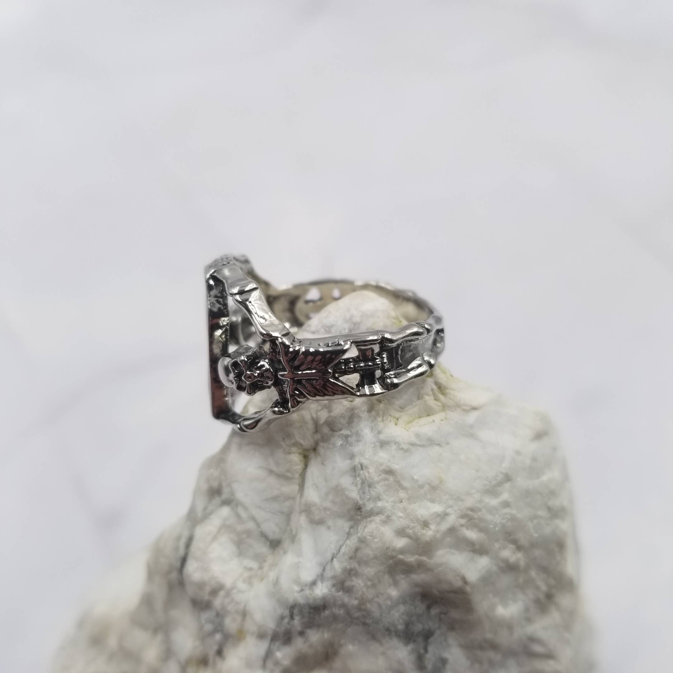 The Pretty Jewellery - Wholesale Cocktail/Statement Ring - Skull Coffin Ring Gothic Witchcraft Halloween Jewelry2