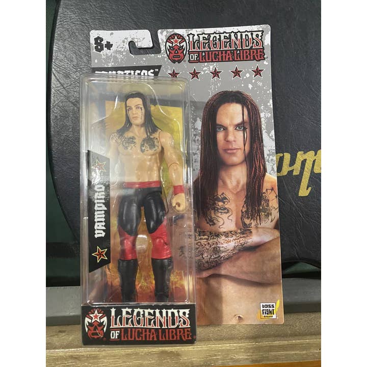 Boss Fight Studio Llc - Wholesale Figurine Toy - Kids - Legends of Lucha Libre Action Figure - Fanaticos: Vampiro
