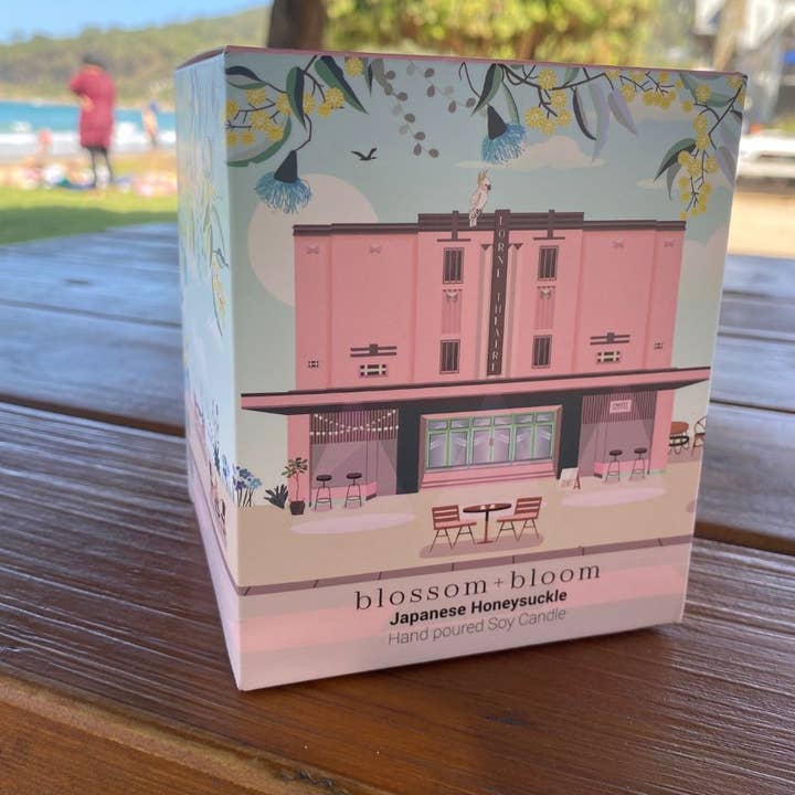 Blossom and Bloom – wholesale Jar/filled candle – Japanese Honeysuckle - Small 220 g