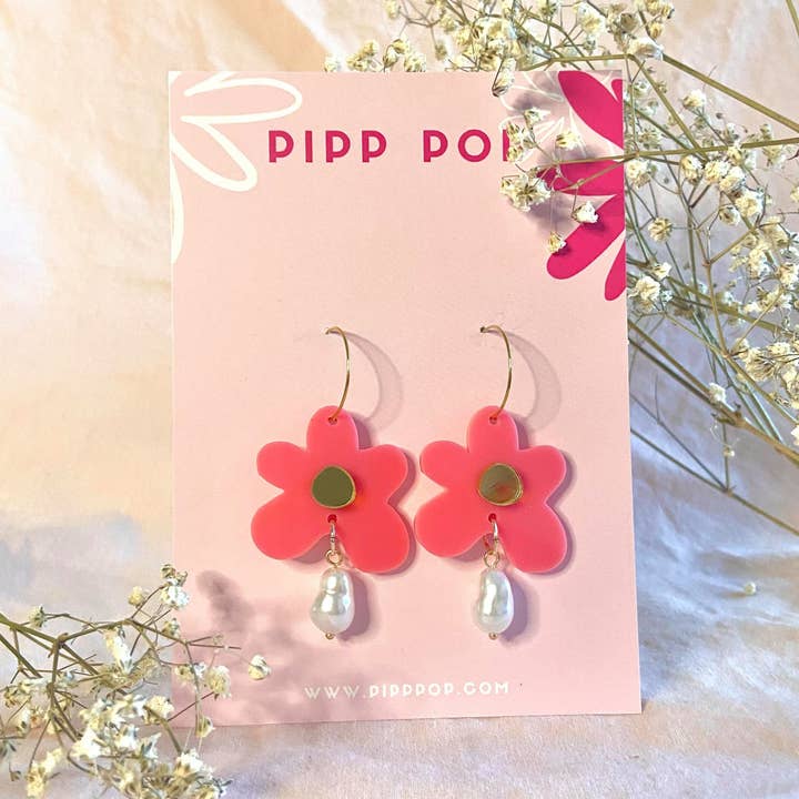 Pipp Pop - Wholesale Dangle Earrings - Petal Pearl Hoops - Pink0