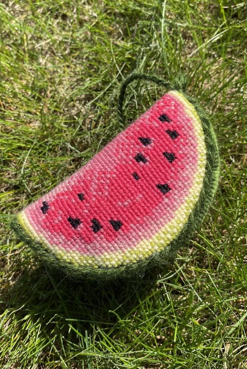 RIOLIS – wholesale Embroidery/cross-stitch supplies – Cross Stitch Kit From Riolis 866 Watermelon Pincushion1