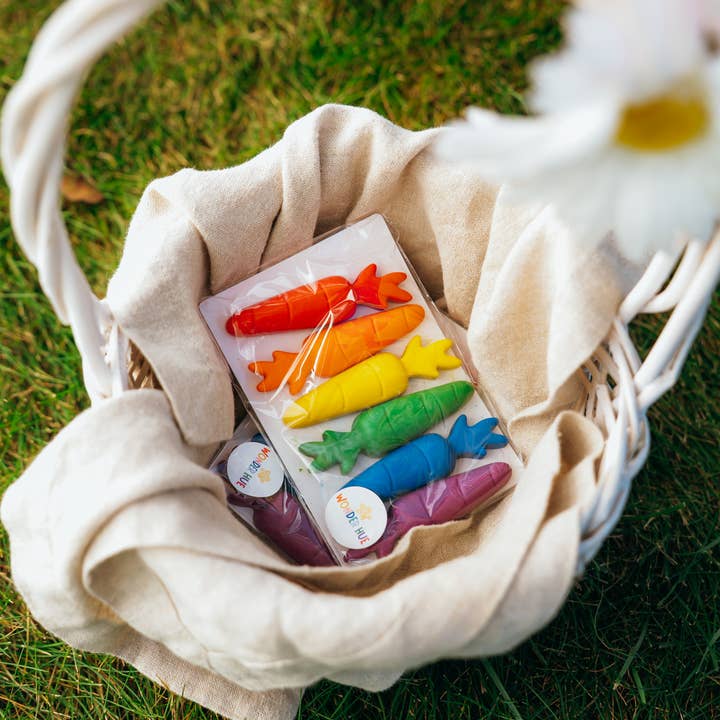 Wonder Hue Crayon Co. - Wholesale Crayons - Kids & Baby - Carrot Shaped Crayons, Non-Candy Easter Basket Filler2