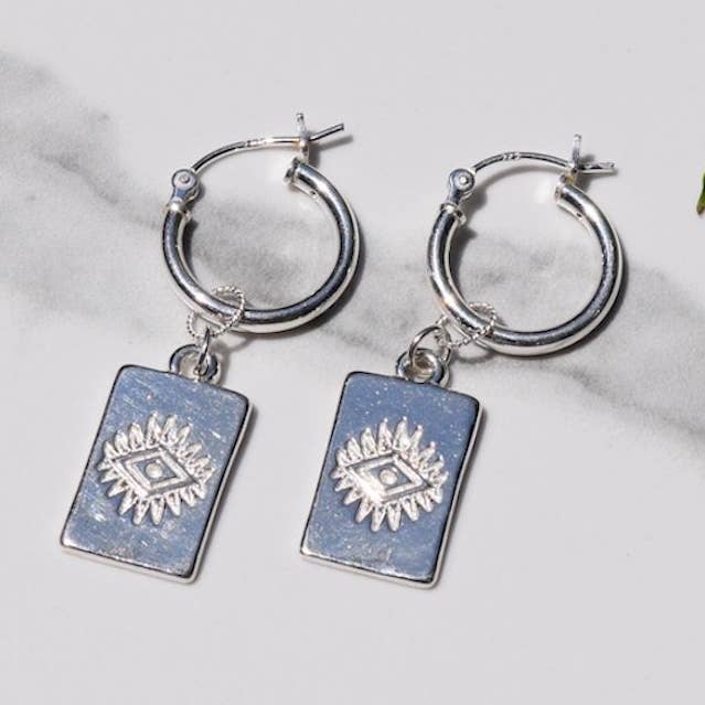 Orecchini Protector «Evil Eye» per la vendita all'ingrosso da parte di Mi Raíz Jewelry