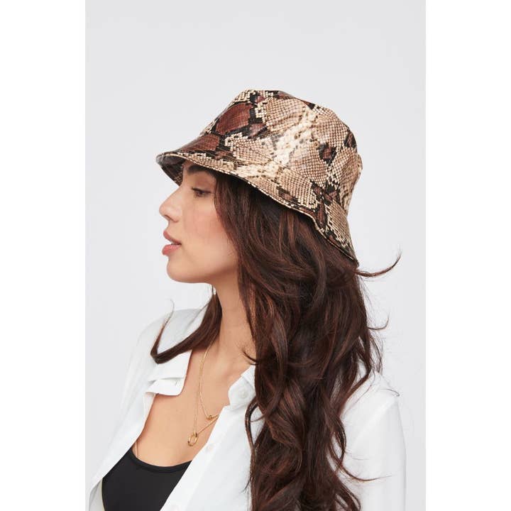 Urban Expressions – Engroshandel Bucket hat - Dame – Vegansk Læder Bucket Hat - Dyreprint19