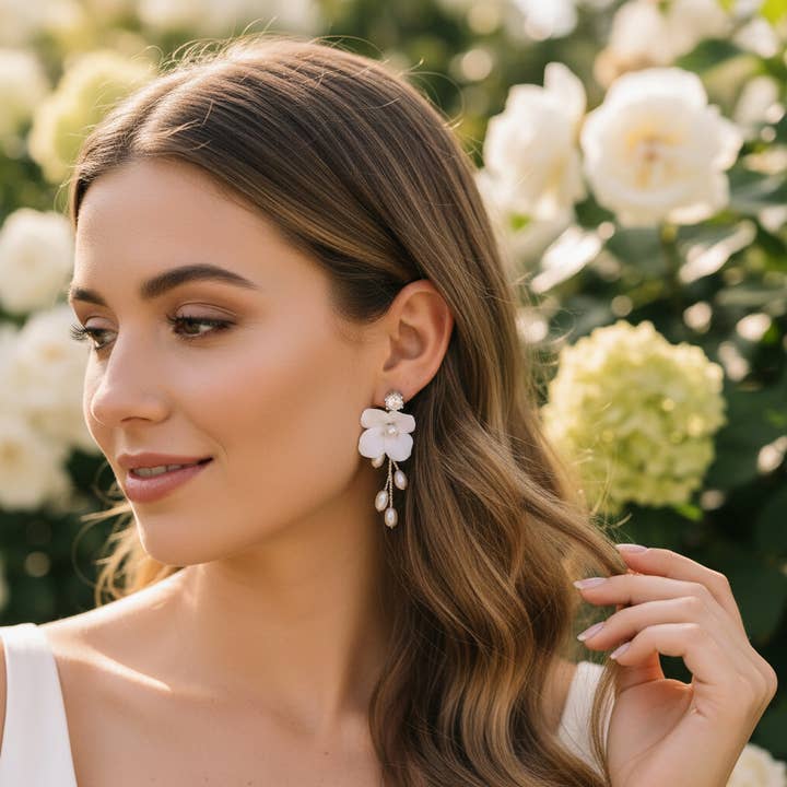 Athena Bridal Jewellery - Venta al por mayor Pendientes colgantes - PENDIENTES LILLIAN CON PERLAS DE AGUA DULCE - PLATA CZER664
