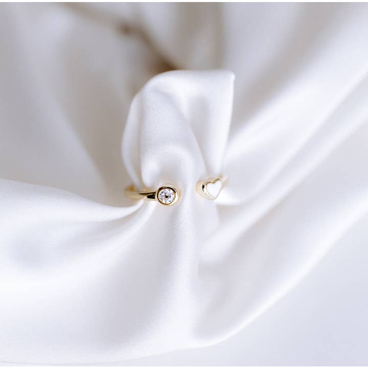 Mama Collection - Wholesale Wedding Band/Ring - Lovebound MAMA Ring Zirconia Heart Stone