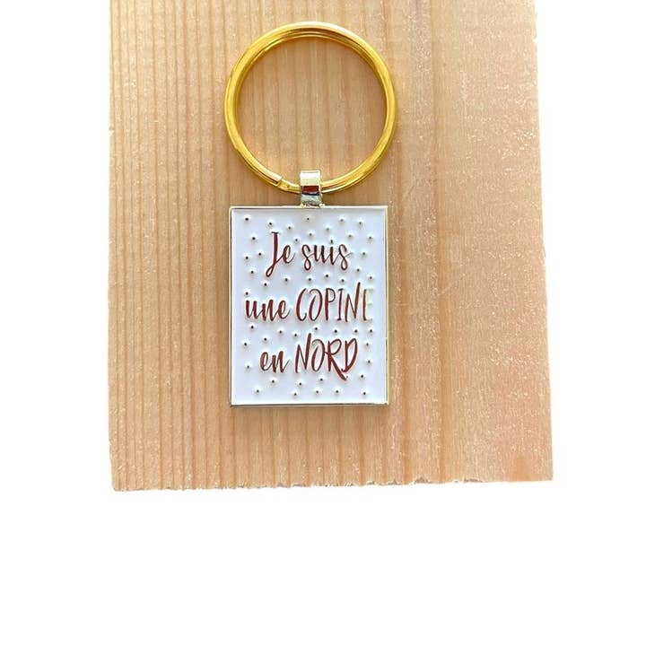 Keychain I am a girlfriend in the North for wholesale by Madame la mouette