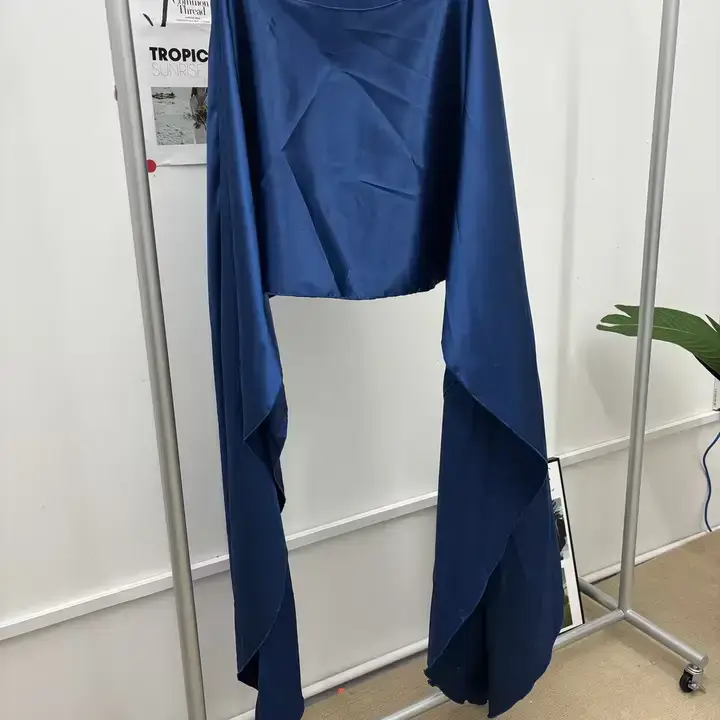 safistyle - Wholesale Poncho - Women's - Flowy Long Sleeve Poncho Top3