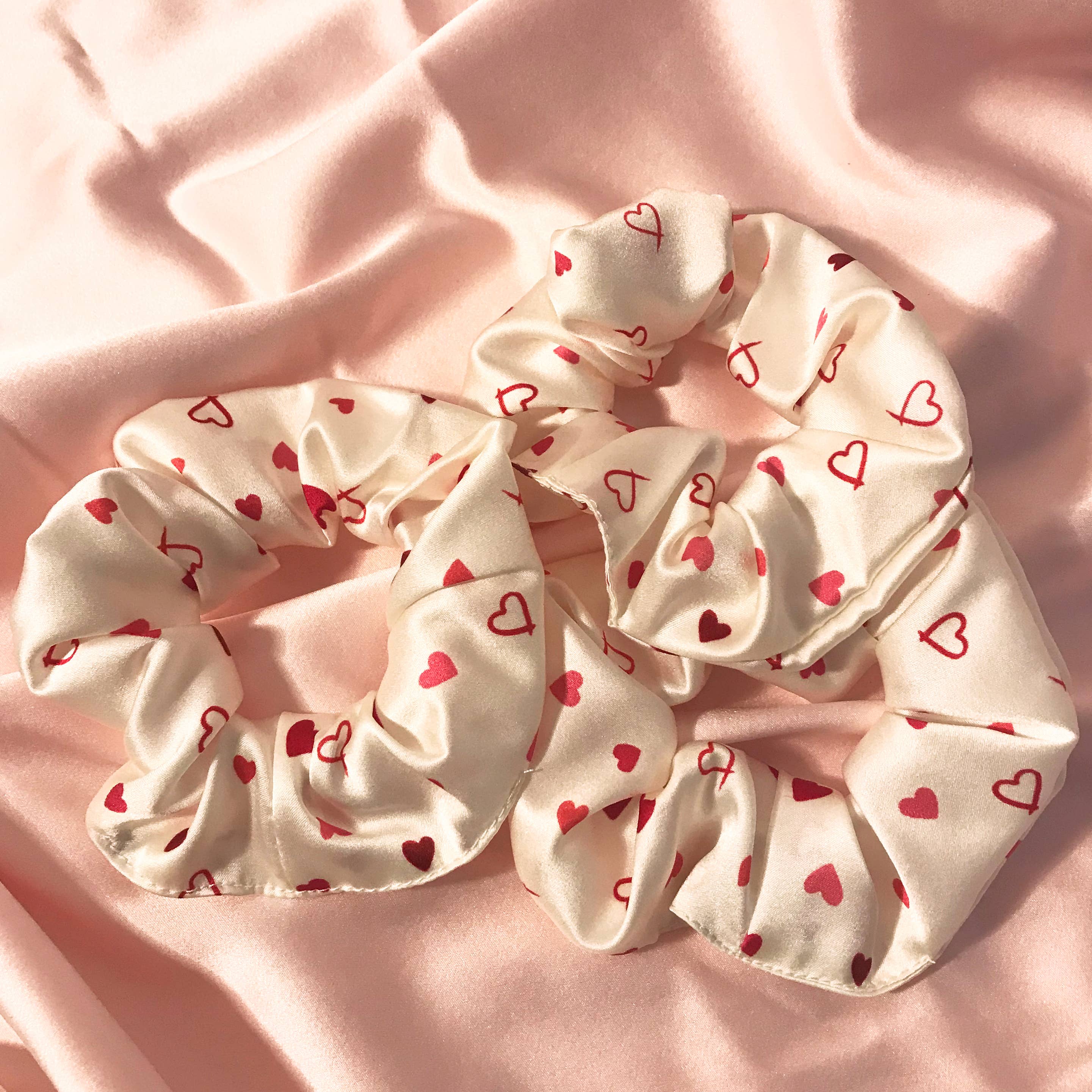 Mille Saisons – wholesale Scrunchie - Women’s – Heart Print Mulberry Silk Astrid Scrunchie- Sewn in the UK3