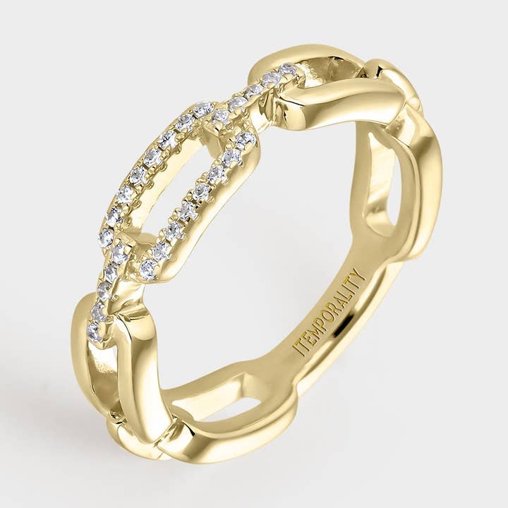 Geelvergulde zilveren ring met rechthoekige schakels verbonden door een staaf en witte zirkonen voor wholesale door Itemporality