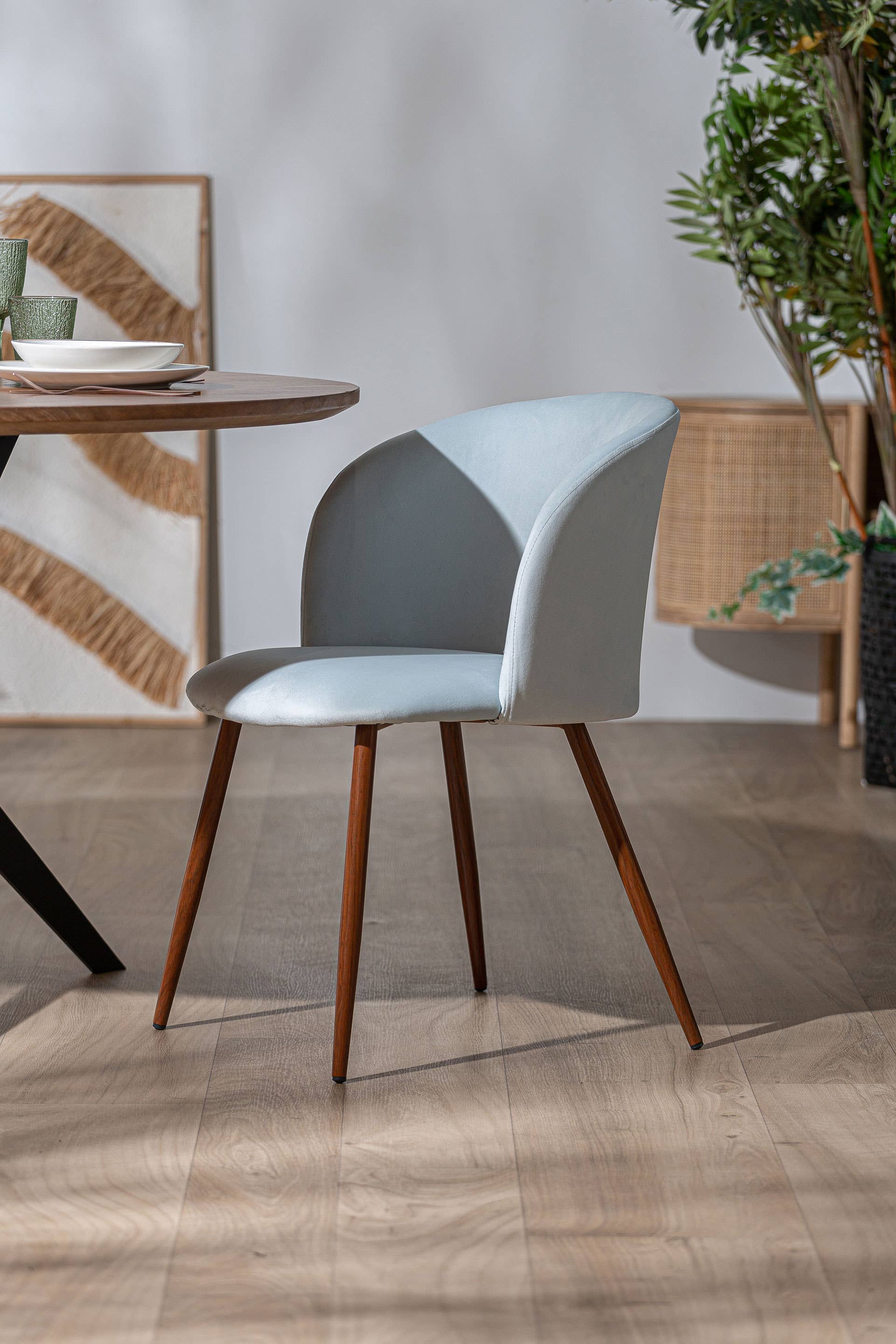 Kodu - Wholesale Chair - Blue velvet chair measuring 50x55x75cm9