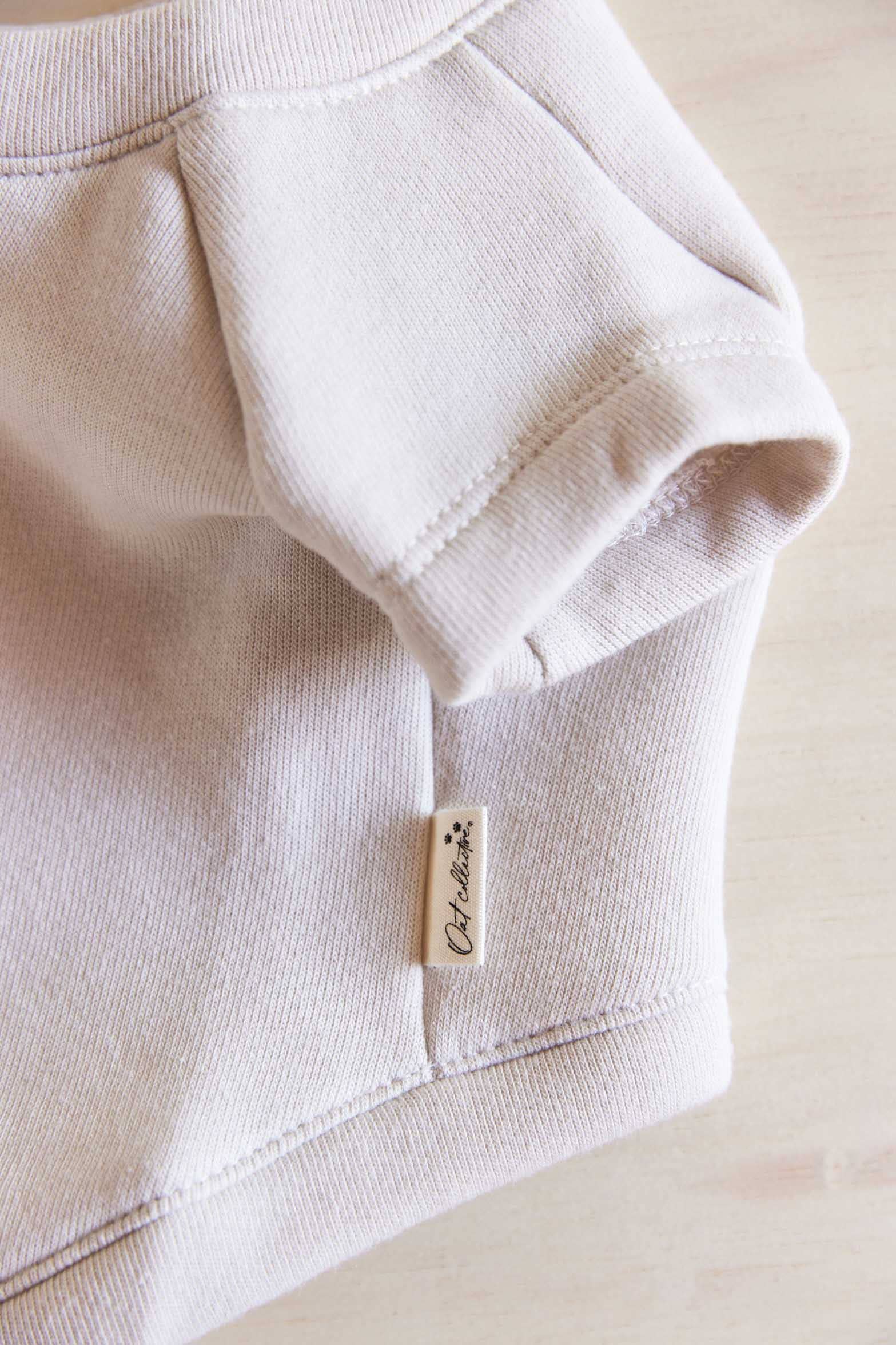 OAT COLLECTIVE - Wholesale Pet Sweater - Dog - SNUGGLE SEASON Pet Graphic Sweatshirt8