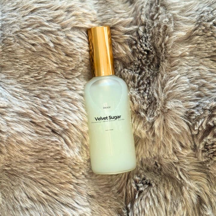 Velvet Sugar Room and Linen Spray - Strawberry, Black Currant and Vanilla for wholesale by iluxir