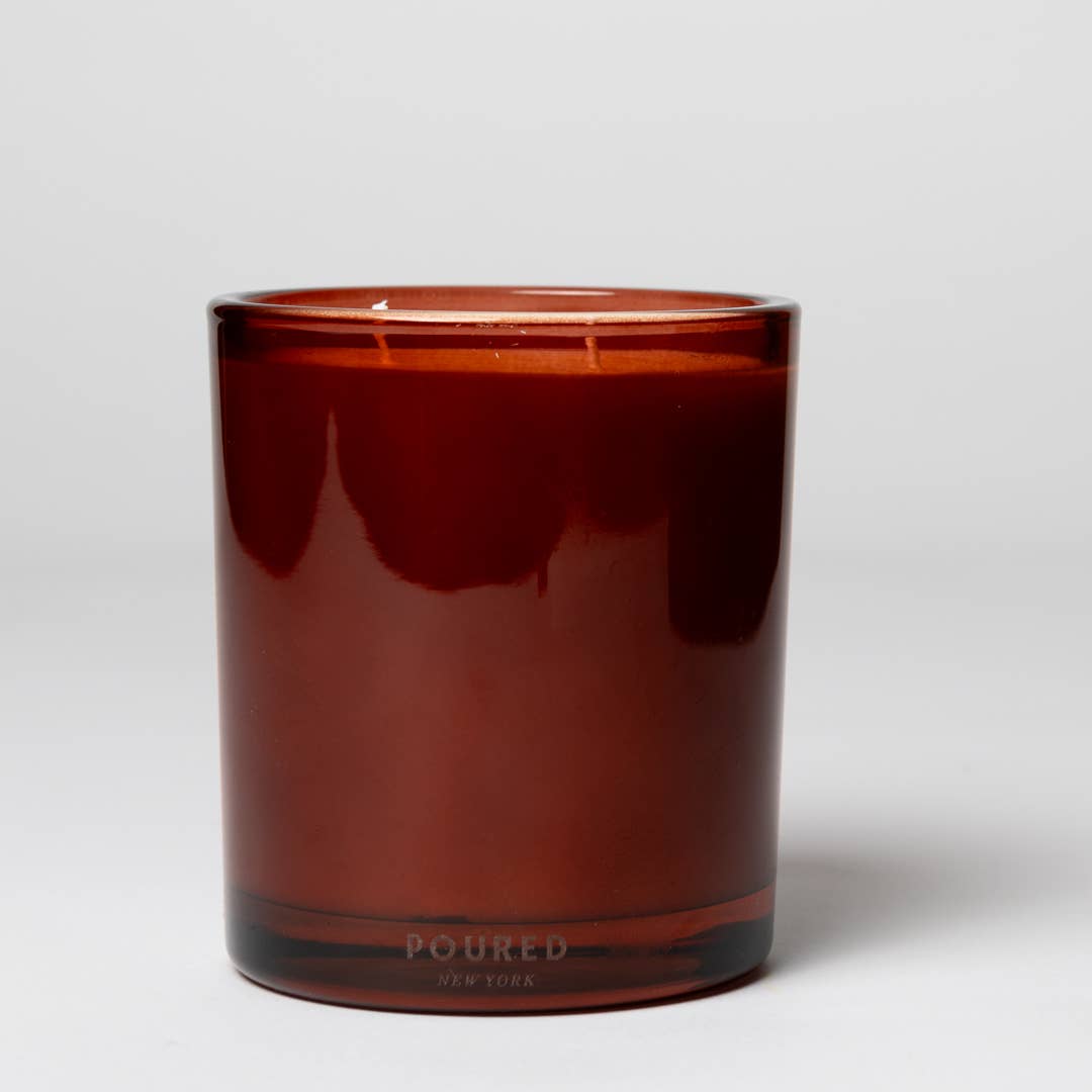Poured New York - Venta al por mayor Velas en tarros - LLAMAS Y FRANELA4
