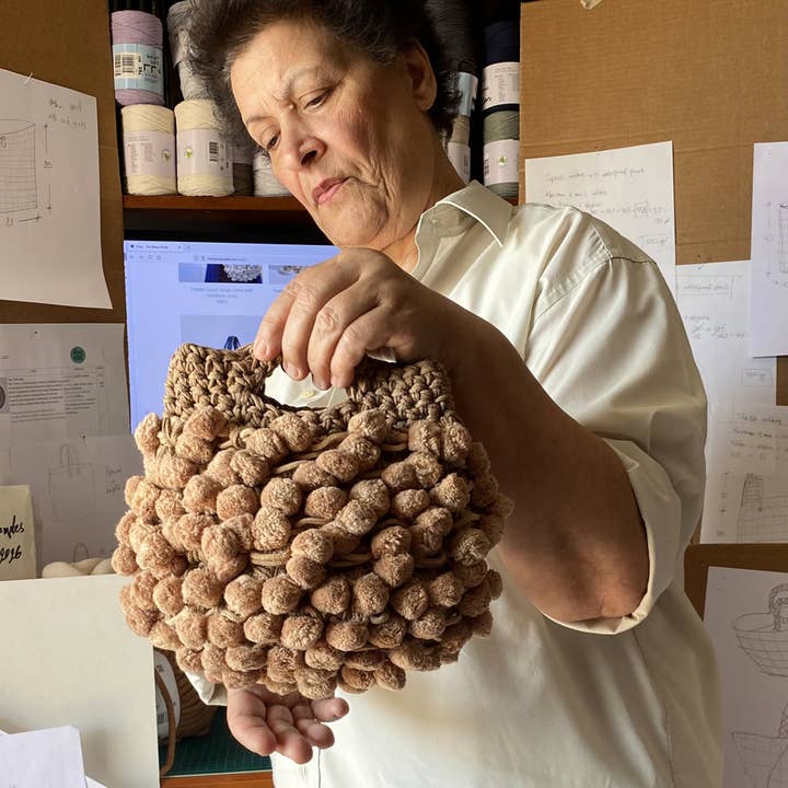 “Nadia pom-pom” crochet pure cotton handbag sand for wholesale by The Mama Made