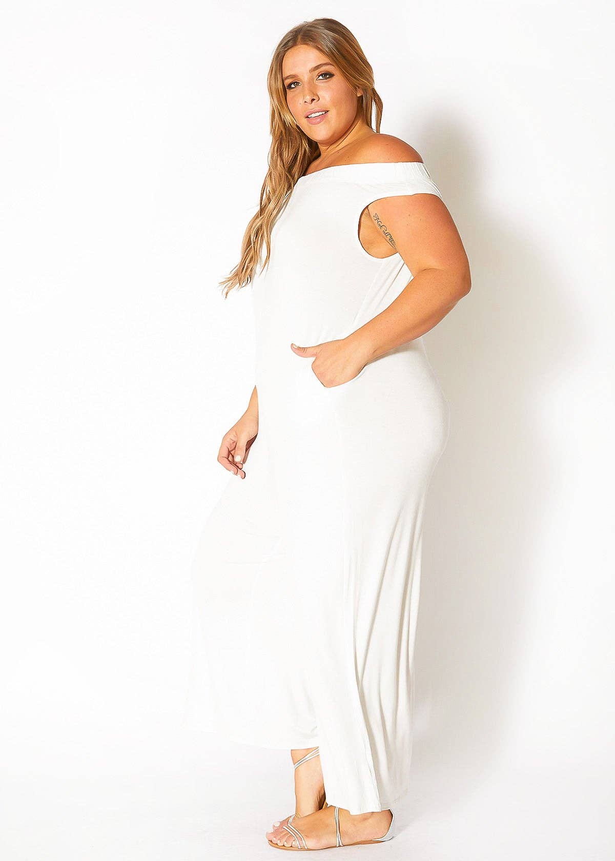 Robin K - Wholesale Jumpsuit - Women's - Bellatrix Plus Size Off Shoulder Wide Leg Jumpsuit11