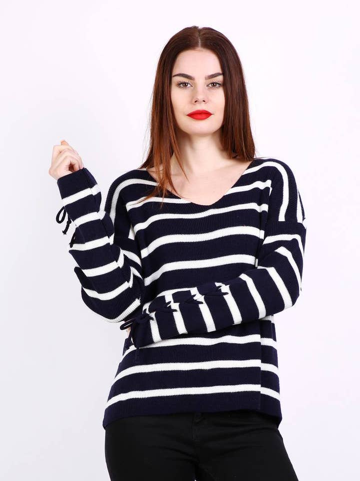 Maglione marinaio con scollo a V CAMILLA blu navy per la vendita all'ingrosso da parte di MACMAX