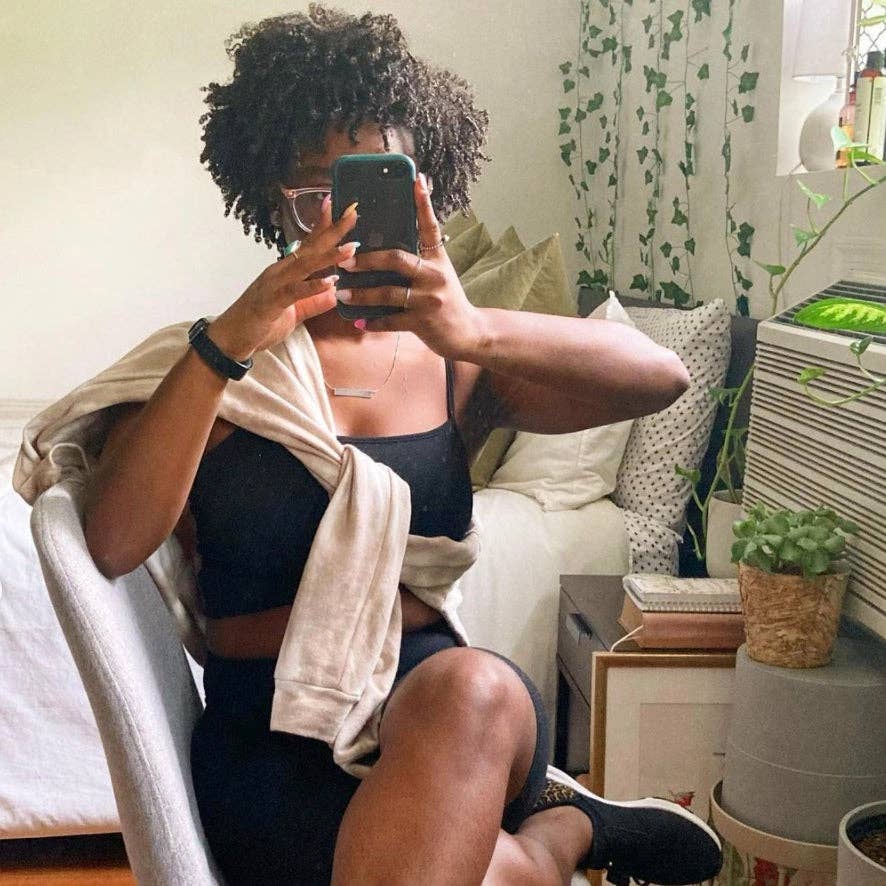 Open Mind Developments Corporation - Wholesale Phone Case - Women's - Green iPhone 12 Mini Case3