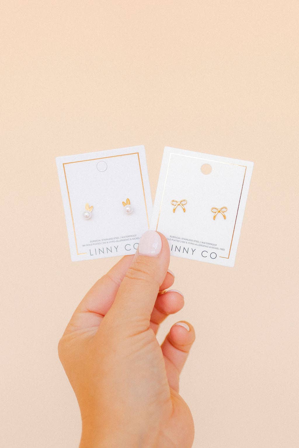 LINNY CO - Wholesale Stud/Post Earrings - Screwback Stud Earrings - Sadie - Gold10
