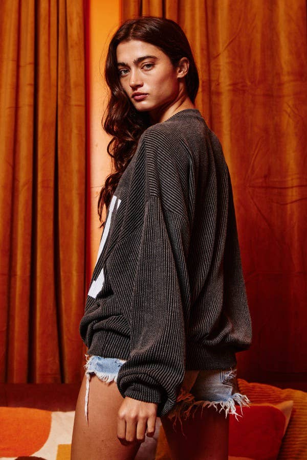 BUCKETLIST INC - Wholesale Graphic Sweatshirt - Women's - T1770C  Georgia Comfy Oversize Graphic Sweatshirt, Gameday17