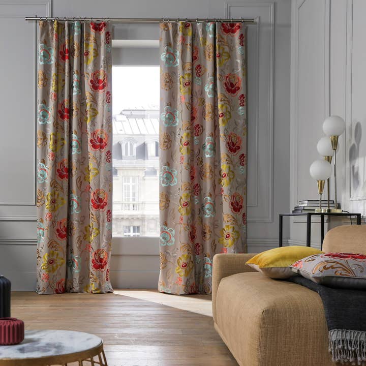 Gathered Curtain Magellan for wholesale by Madura