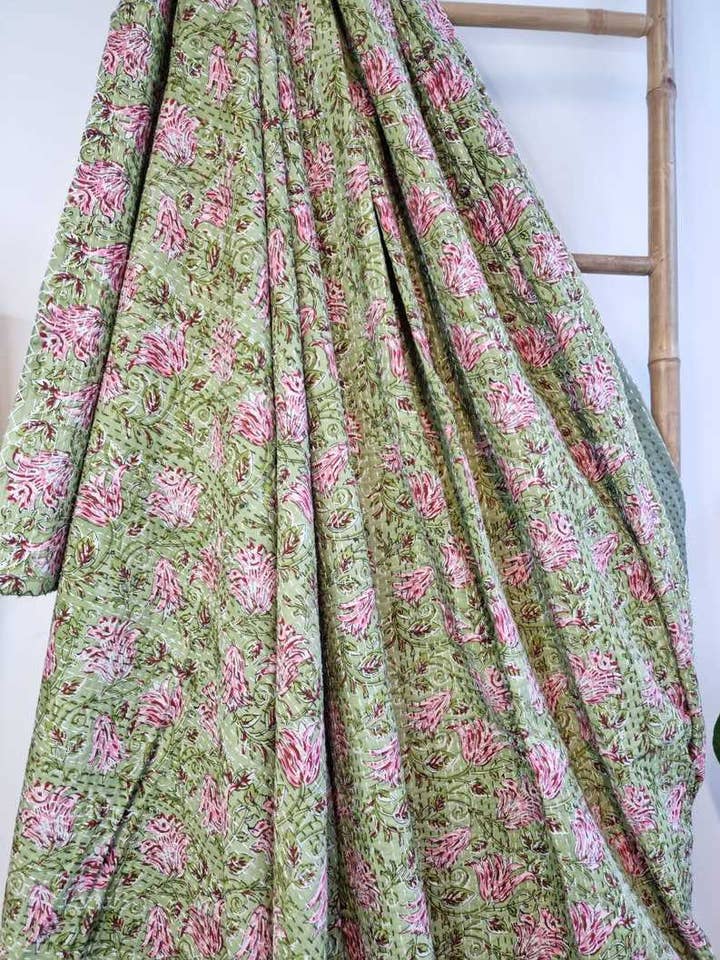 Kantha omkeerbare plaid van puur katoen, elegante gemengde kleur voor wholesale door Essential Designs London