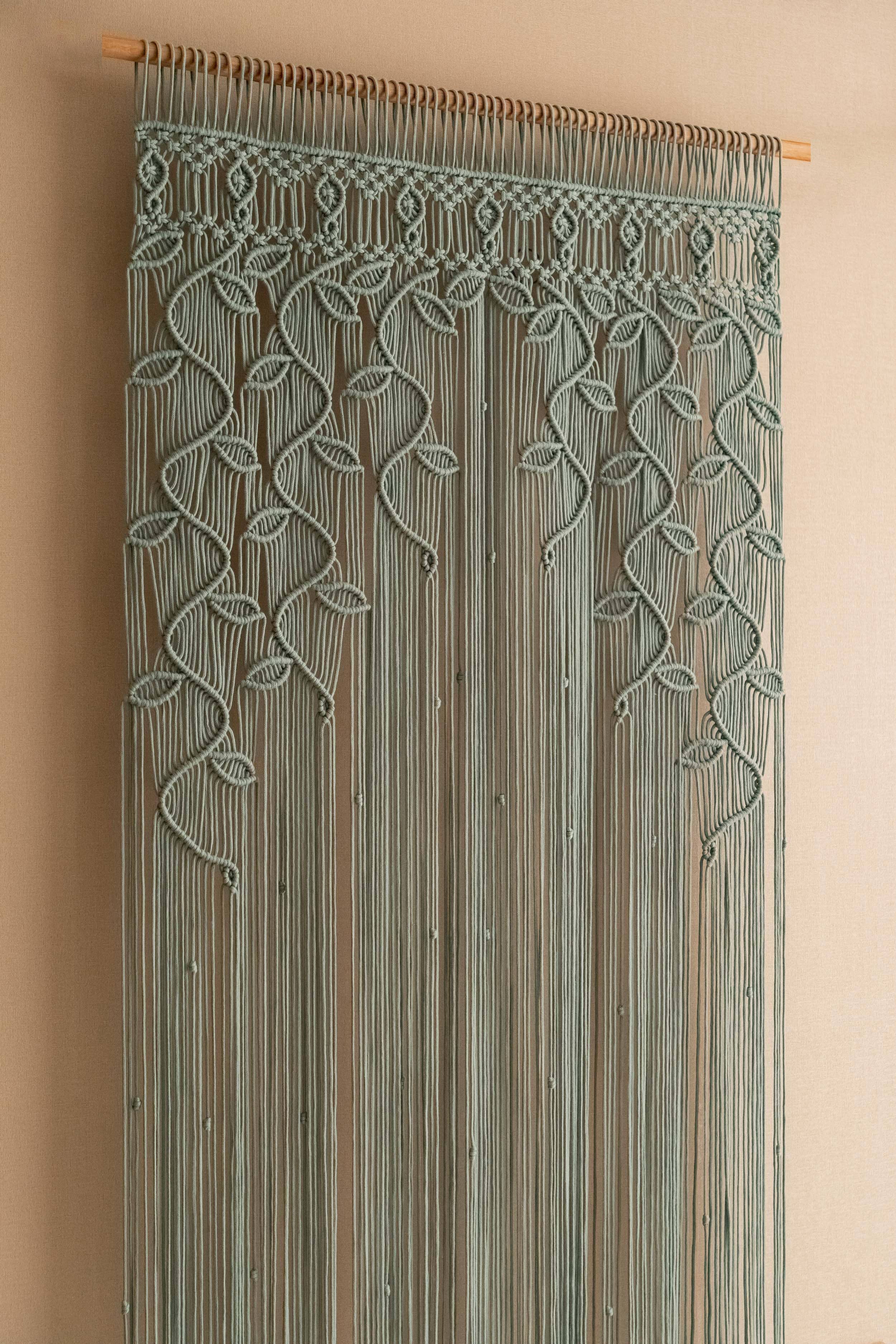 HeartCrafted – wholesale Curtain – Macrame Leaves Curtain C016