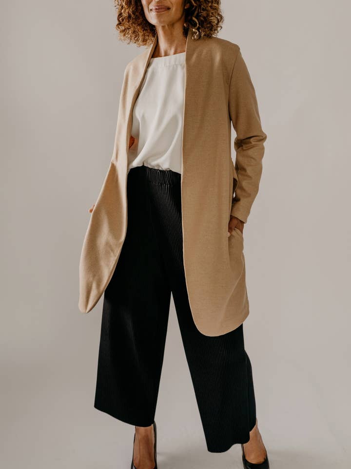 A JAQUETA MONTADA por atacado de Crescenda