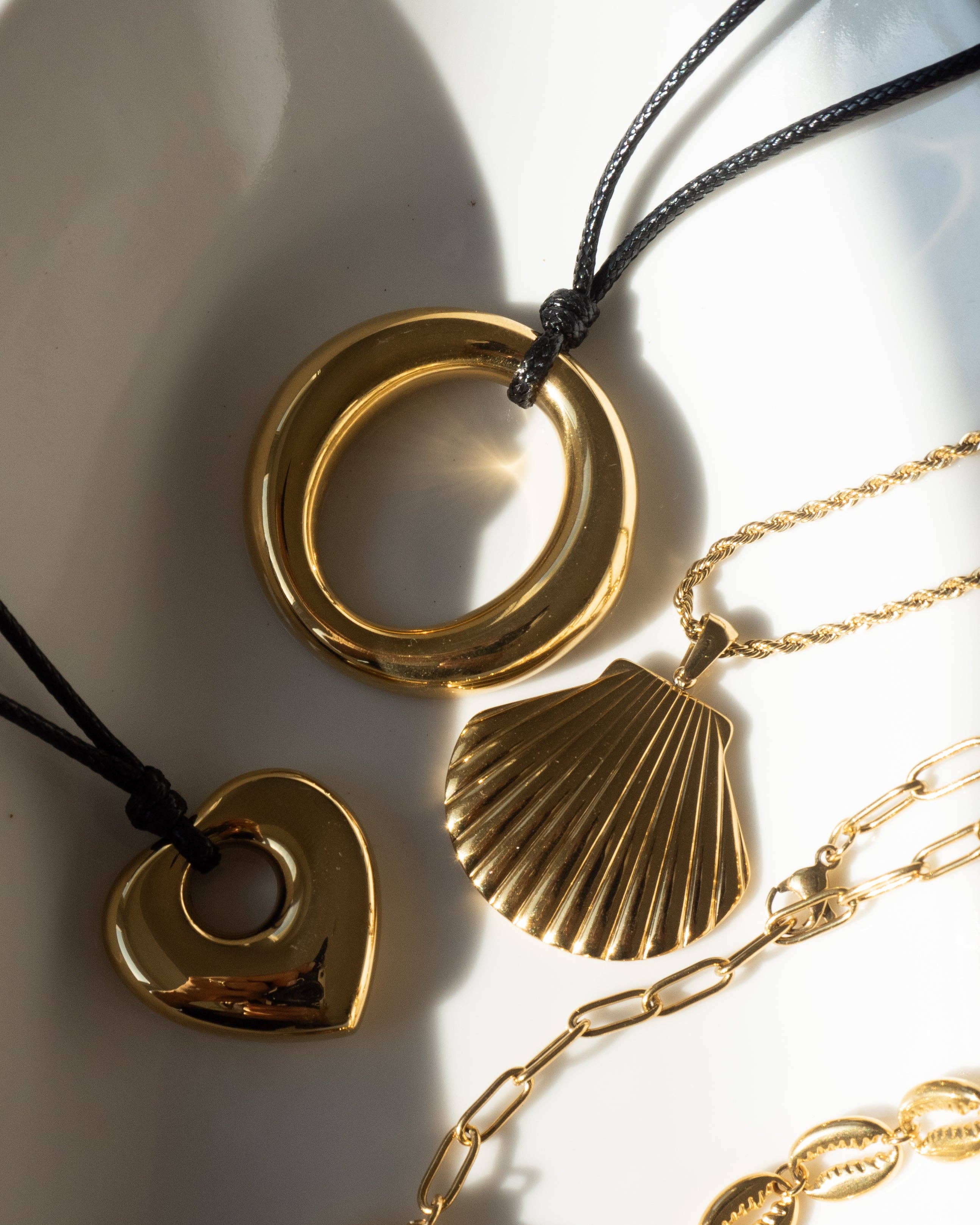 JacqMaria Jewelry – wholesale Hänge-/berlockhalsband – Sage Halsband3