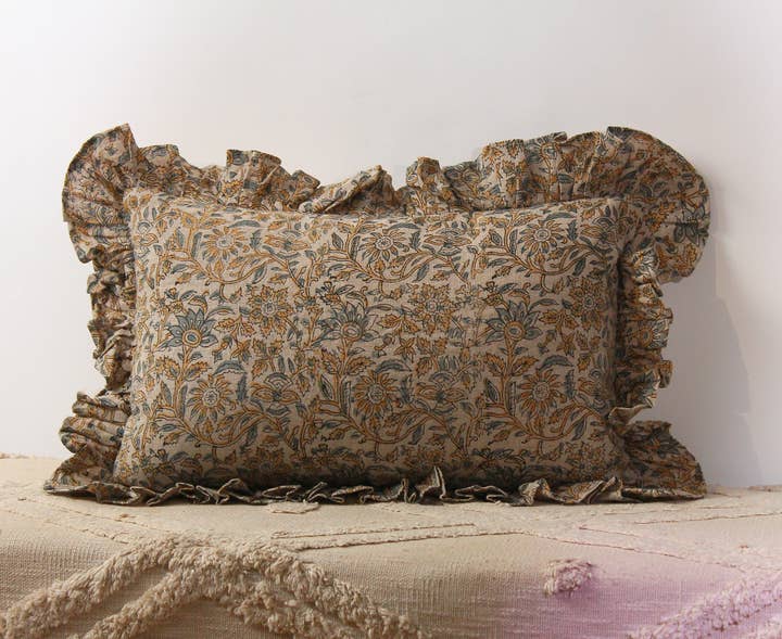 Eyda Homes - Wholesale Throw Pillow Cover - Indian Hand Block Printed Linen Pillow Cover9