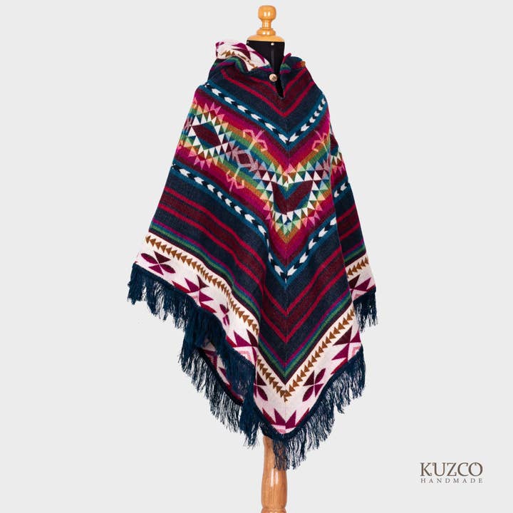 KuzcoHandmade - Wholesale Poncho - Unisex - Native Alpaca Poncho – Triangular Andean Pattern Design1