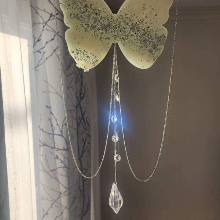 Grey Stone boutique - Wholesale Suncatcher - Handmade Butterfly Crystal Suncatcher, Rainbow Maker1