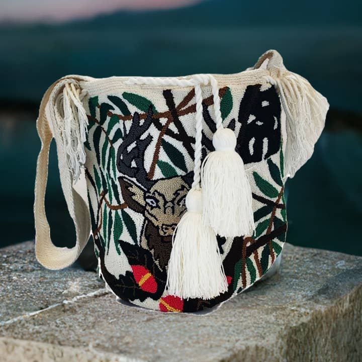 Wuitusu - Wholesale Crossbody Bag - Women's - Lilianna Large Handmade Punch-needle Wayuu Mochila Bag0