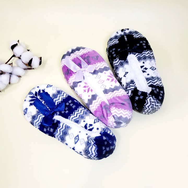 Assorted Color Snowflake Fuzzy Indoor Slipper Shoes for wholesale on Faire