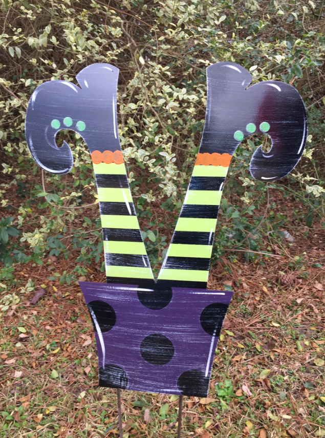 Steel Southern Designs - Wholesale Garden/Lawn Stake - Witch Legs Yard Stake1