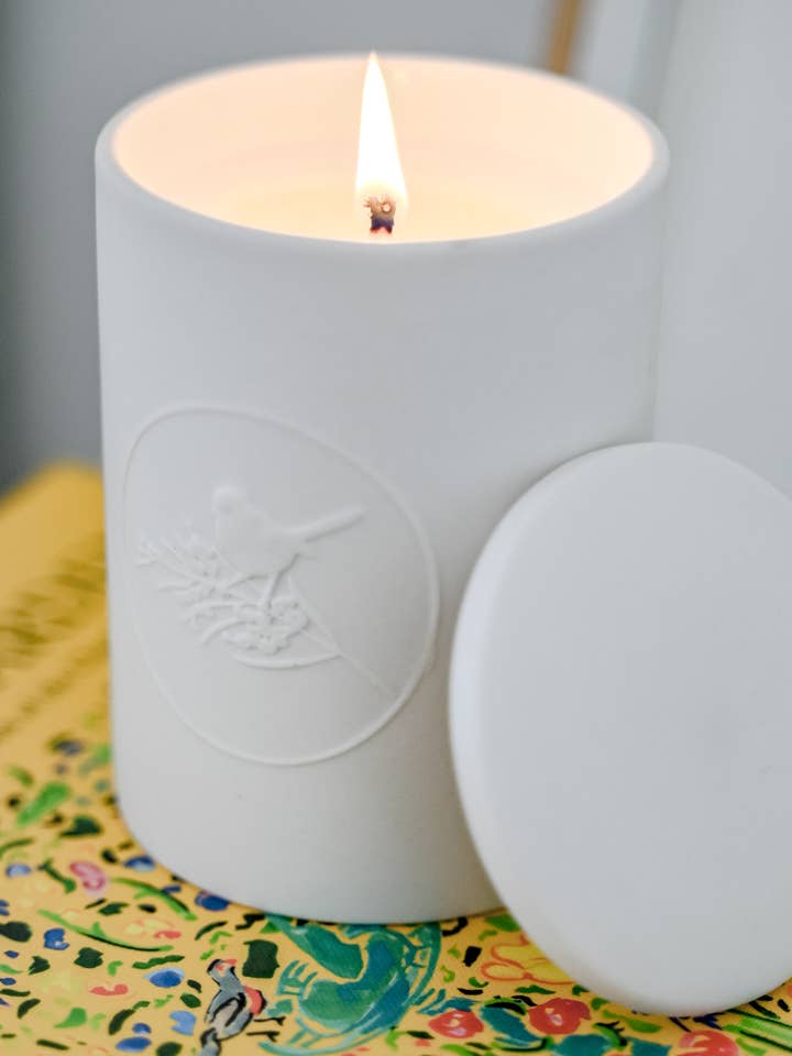 White Rose & Bergamot - Perennial White 320g for wholesale by Fairywren Candle Company