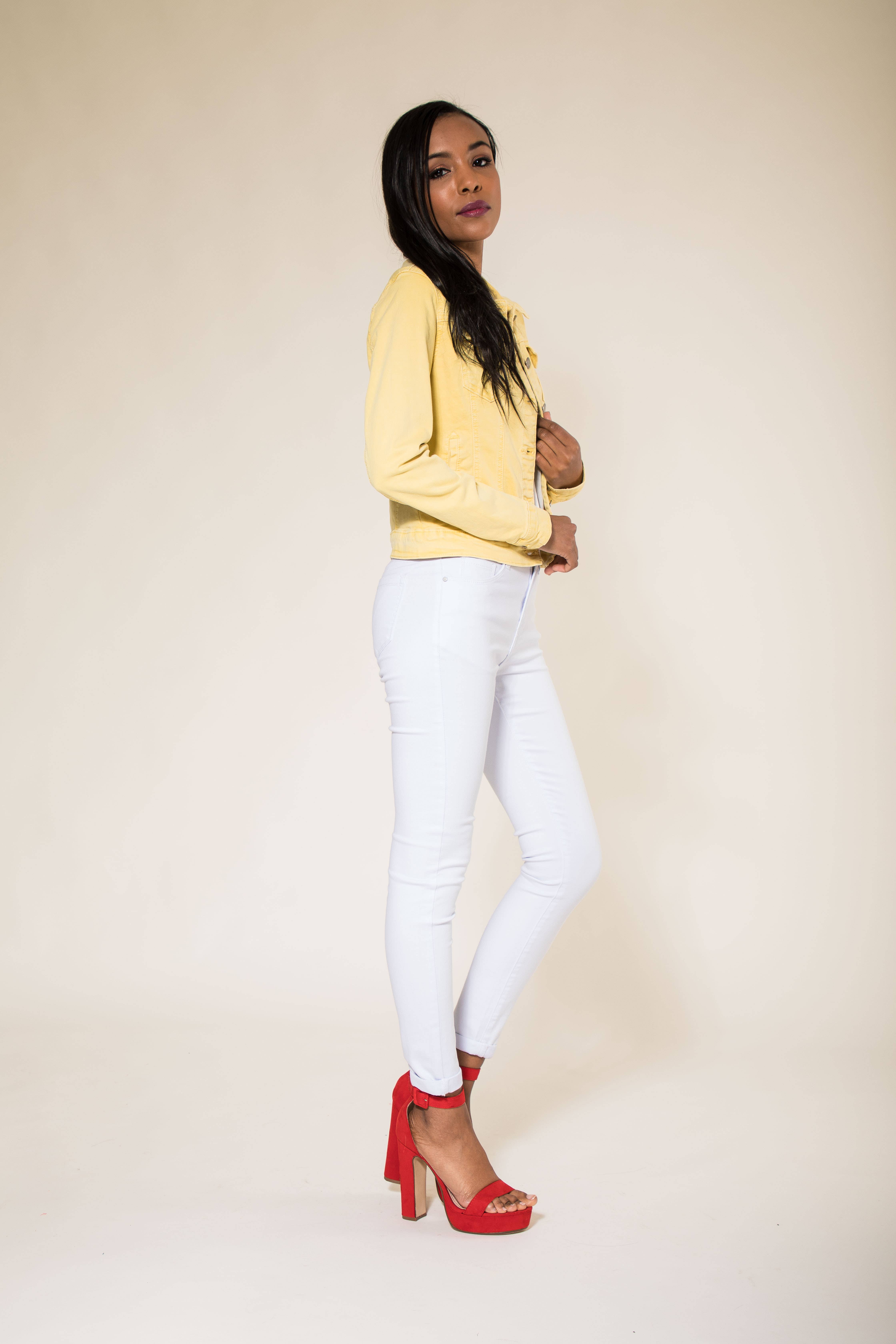 Nina Carter - Wholesale Jas - Dames - Stretch nauwsluitend jack kleur J212A98