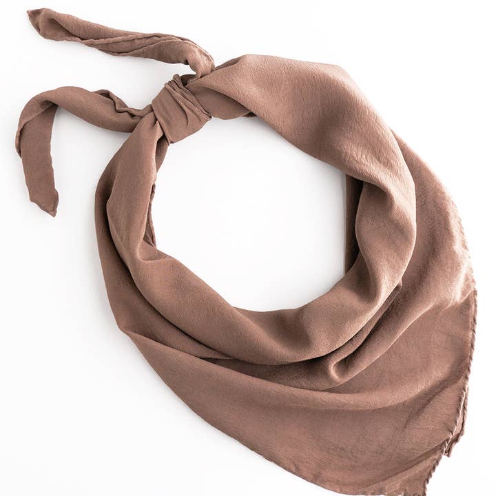 Sciarpa in seta lavabile «The Classic» a forma di fungo per la vendita all'ingrosso da parte di Tono + Co