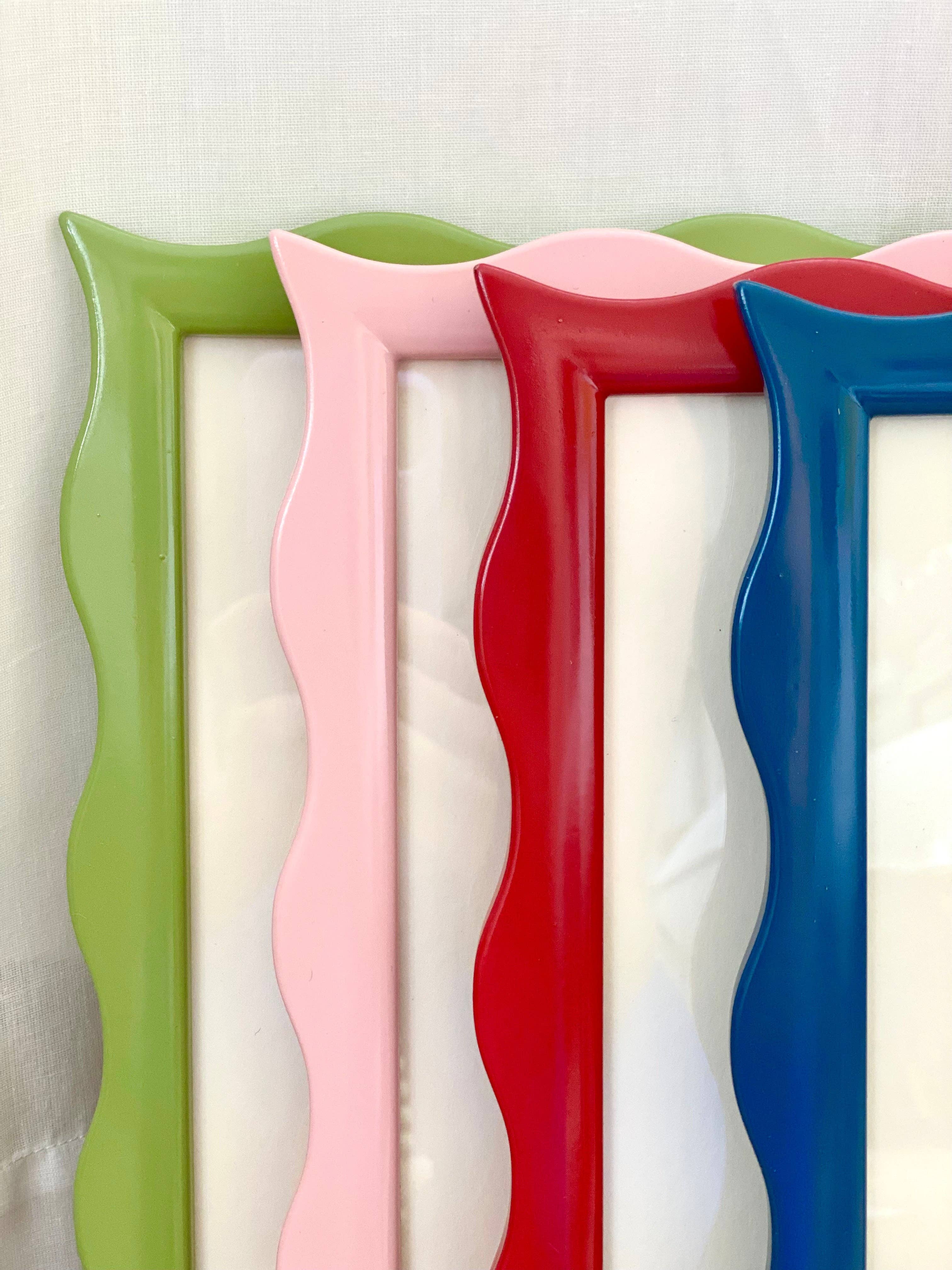 Domenica Marland - Wholesale Picture Frame - HOST x DM Small Ripple Red Frame2