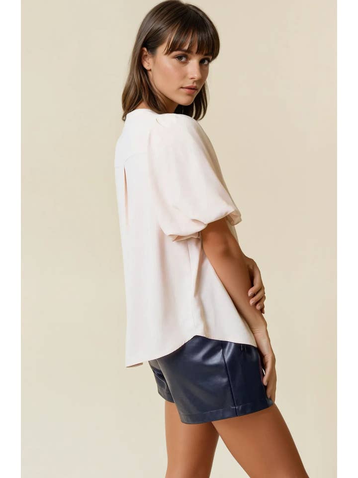 Doe and Rae - Wholesale Blouse - Women's - BUBBLE SHORT SLEEVE PINTUCK BUTTON DOWN BLOUSE - 44111T