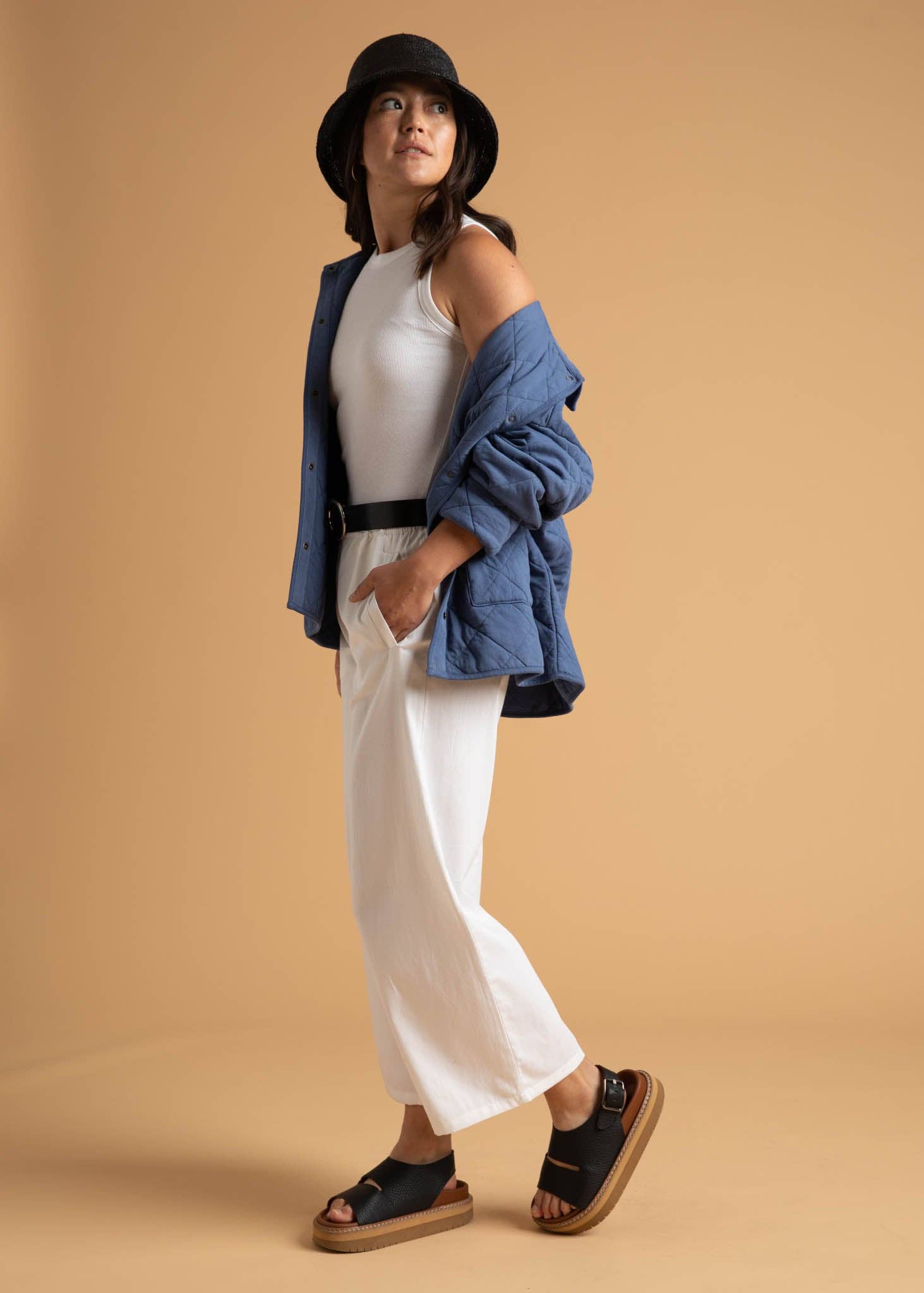 and for Good - Wholesale Jacket - Women's - Countryside Quilted Jacket - Inky Blue11